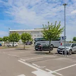 Hotel Calais Terminal Cite Europe 4 Etoiles 4*