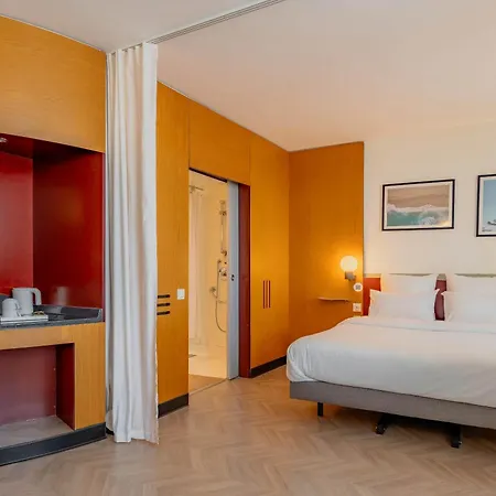 Calais Terminal Cite Europe 4 Etoiles 4* Coquelles