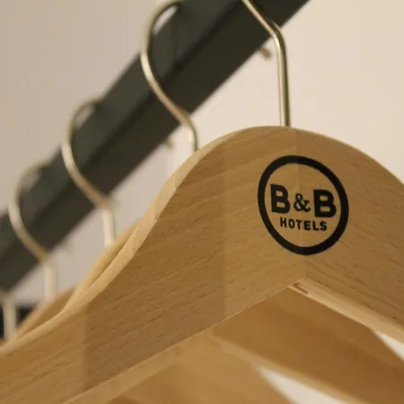 Hotel Calais Terminal Cite Europe 4 Etoiles 4*