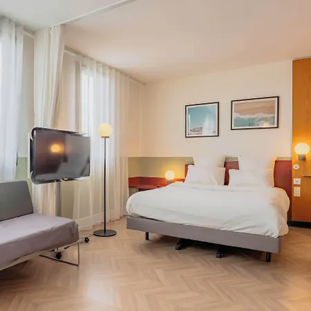 Calais Terminal Cite Europe 4 Etoiles Hotel