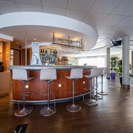 Calais Terminal Cite Europe 4 Etoiles Hotel 4*