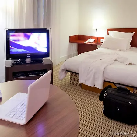 Calais Terminal Cite Europe 4 Etoiles Hotel Coquelles