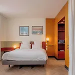Calais Terminal Cite Europe 4 Etoiles Hotell 4*