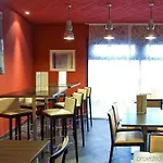 Calais Terminal Cite Europe 4 Etoiles 4*