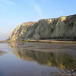 Calais Terminal Cite Europe 4 Etoiles Hotell