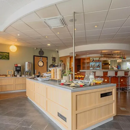 Calais Terminal Cite Europe 4 Etoiles 4* Coquelles