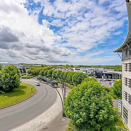 Calais Terminal Cite Europe 4 Etoiles 호텔 콘켈